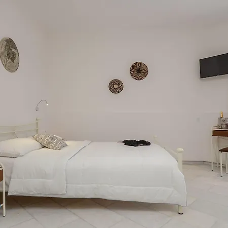 Golden Sand Apartment Plaka (Naxos)