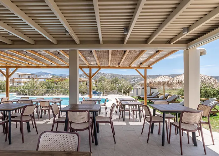 Golden Sand Apartment *